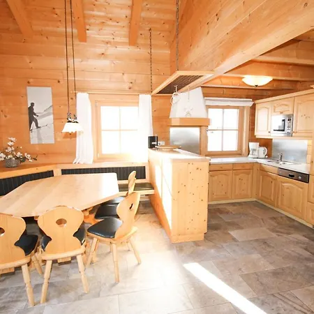 Holiday home Chalet Koenigsleiten 297